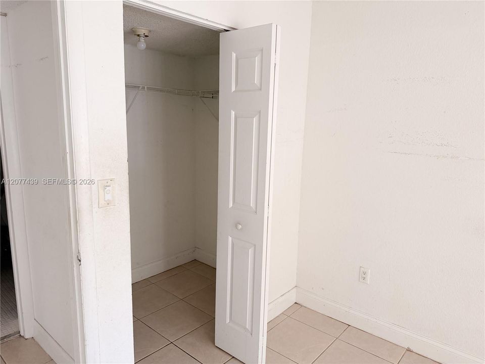 En Venta: $165,000 (2 camas, 2 baños, 1252 Pies cuadrados)