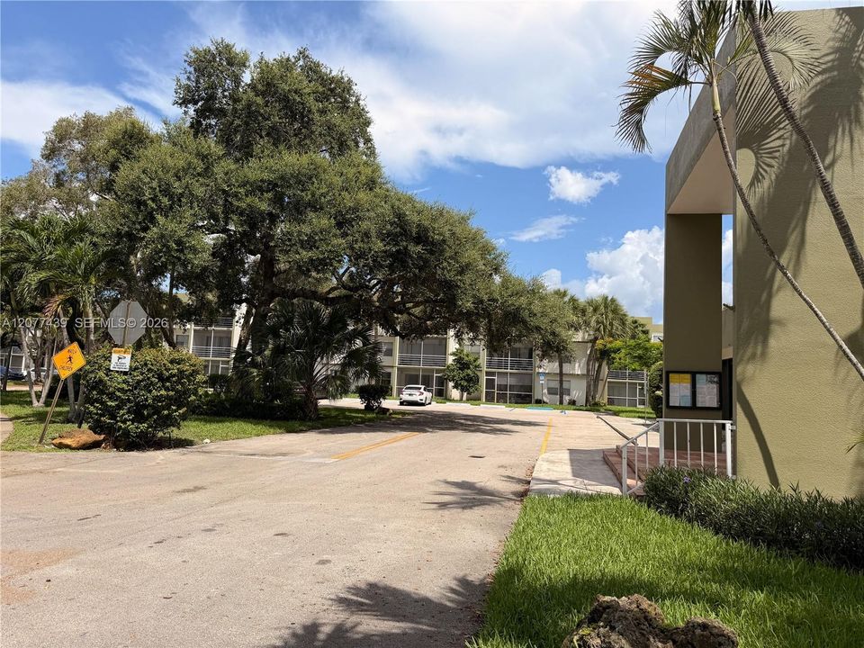 En Venta: $165,000 (2 camas, 2 baños, 1252 Pies cuadrados)