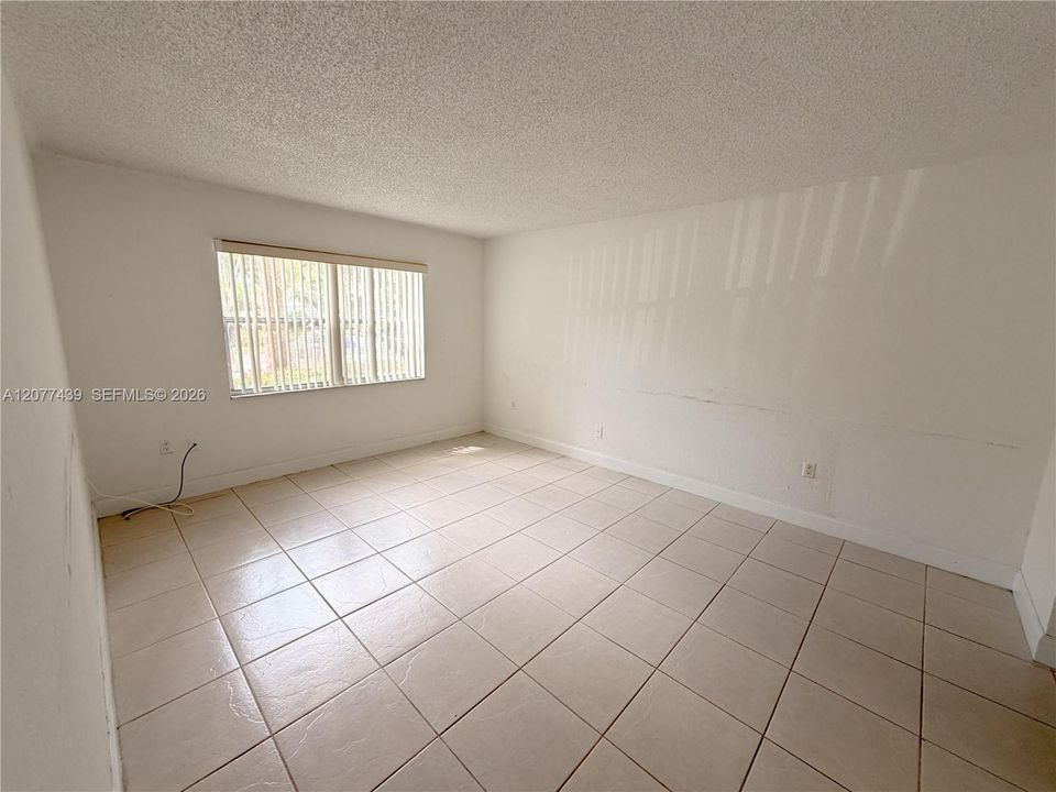 En Venta: $165,000 (2 camas, 2 baños, 1252 Pies cuadrados)