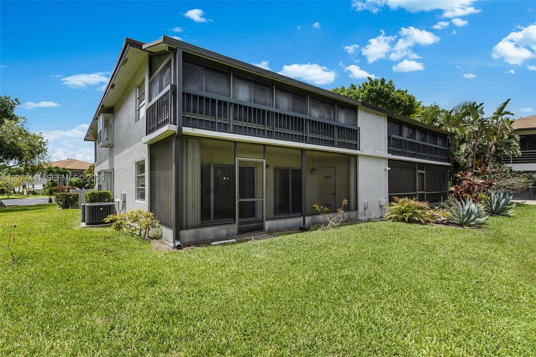 En Venta: $199,900 (2 camas, 2 baños, 1205 Pies cuadrados)