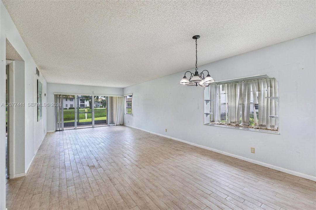 En Venta: $199,900 (2 camas, 2 baños, 1205 Pies cuadrados)