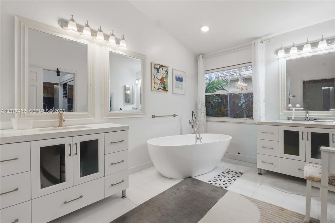 Main Bathroom.