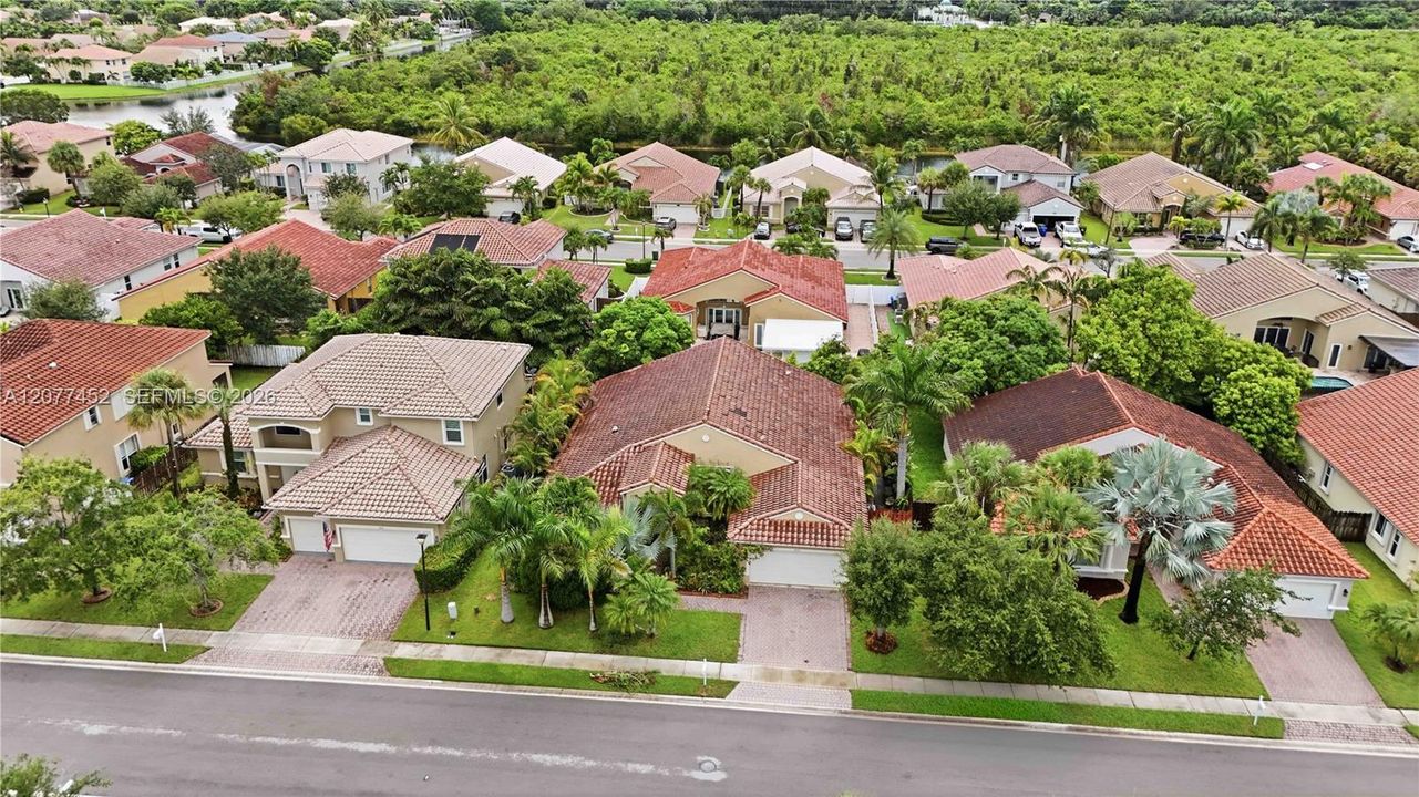 For Rent: $4,975 (4 beds, 3 baths, 2604 Square Feet)
