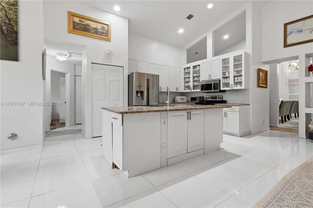 For Rent: $4,975 (4 beds, 3 baths, 2604 Square Feet)