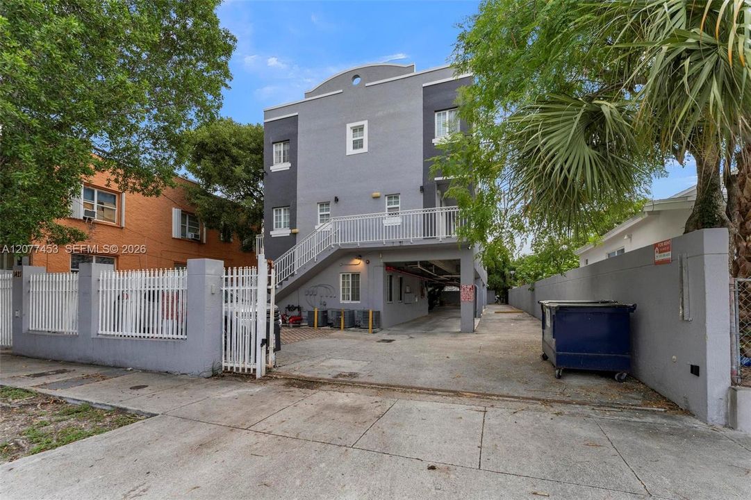 En Renta: $1,950 (1 camas, 1 baños, 674 Pies cuadrados)