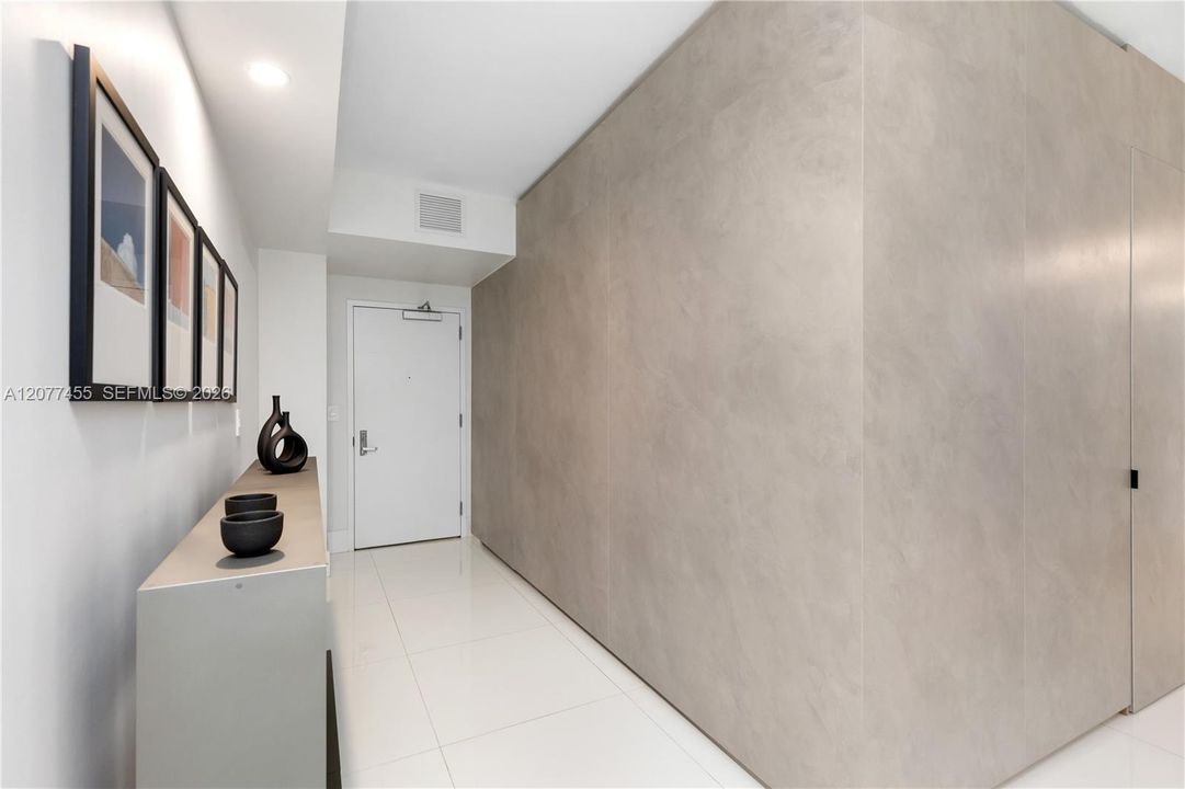 En Venta: $1,399,000 (3 camas, 3 baños, 1753 Pies cuadrados)