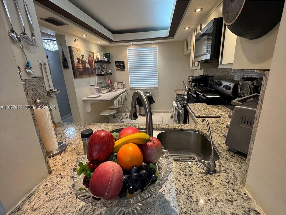 For Rent: $1,995 (2 beds, 2 baths, 1260 Square Feet)
