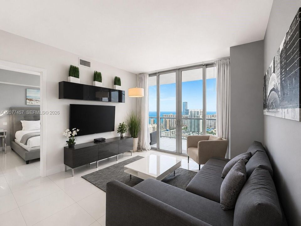 For Rent: $5,500 (2 beds, 2 baths, 1030 Square Feet)
