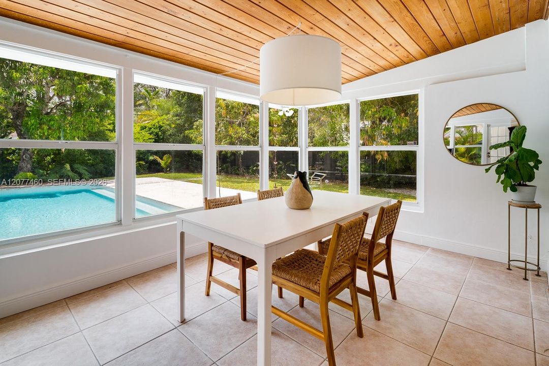 For Rent: $6,950 (3 beds, 2 baths, 1475 Square Feet)