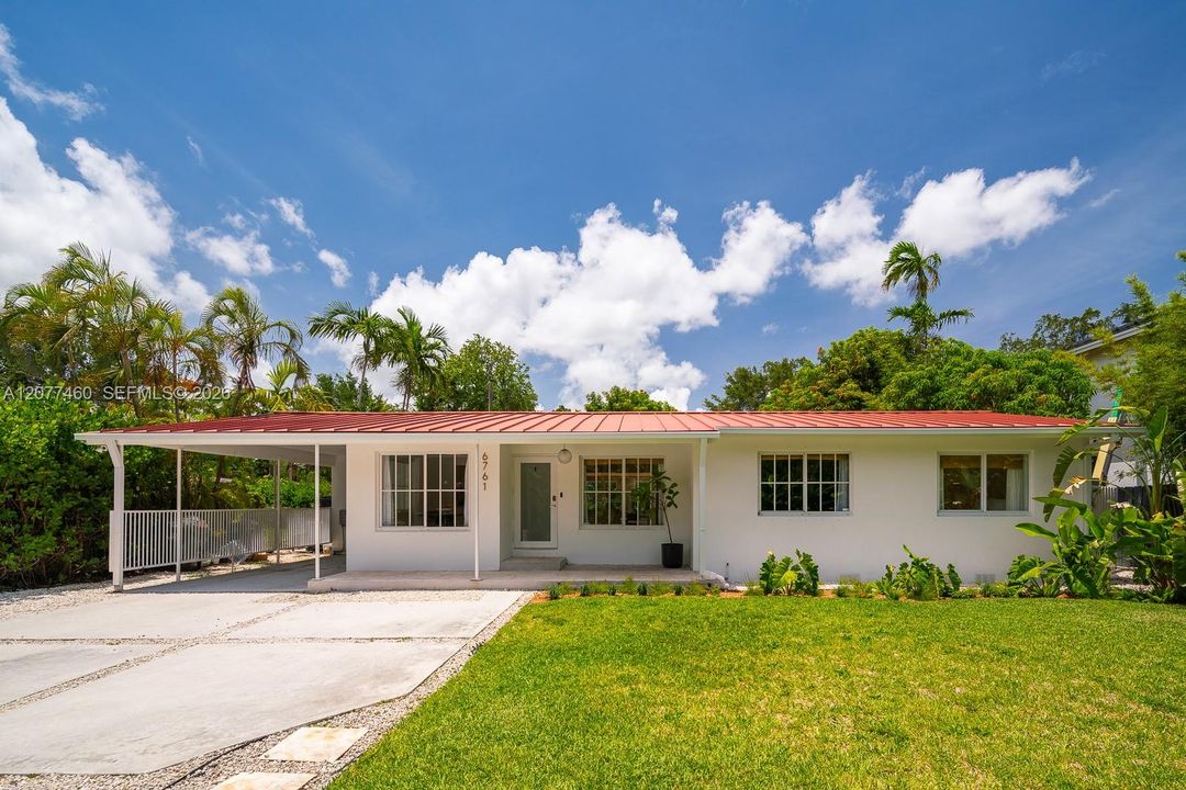 For Rent: $6,950 (3 beds, 2 baths, 1475 Square Feet)