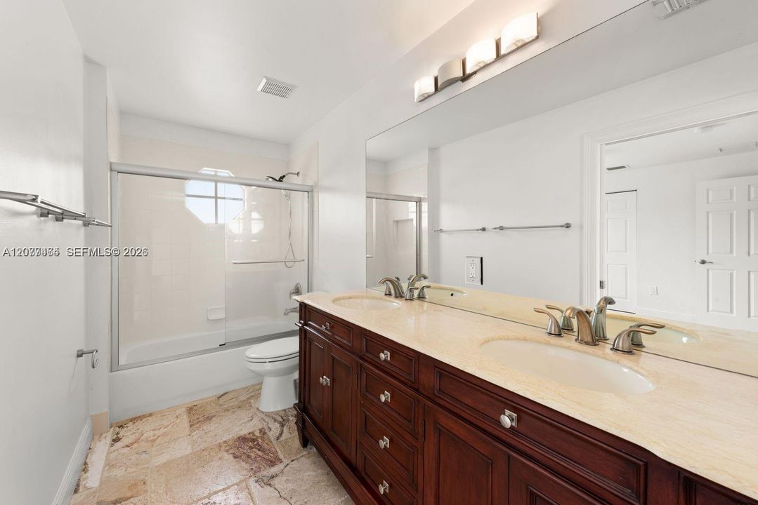 For Rent: $6,800 (4 beds, 3 baths, 2953 Square Feet)