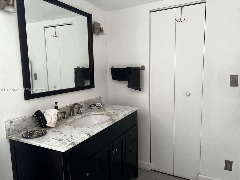 For Rent: $3,500 (4 beds, 2 baths, 0 Square Feet)