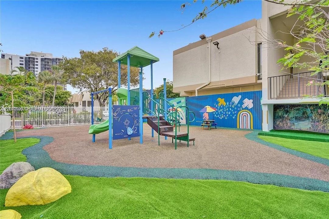For Rent: $3,500 (4 beds, 2 baths, 0 Square Feet)