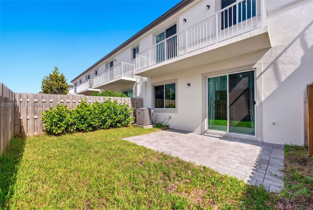 For Sale: $409,900 (3 beds, 2 baths, 1694 Square Feet)