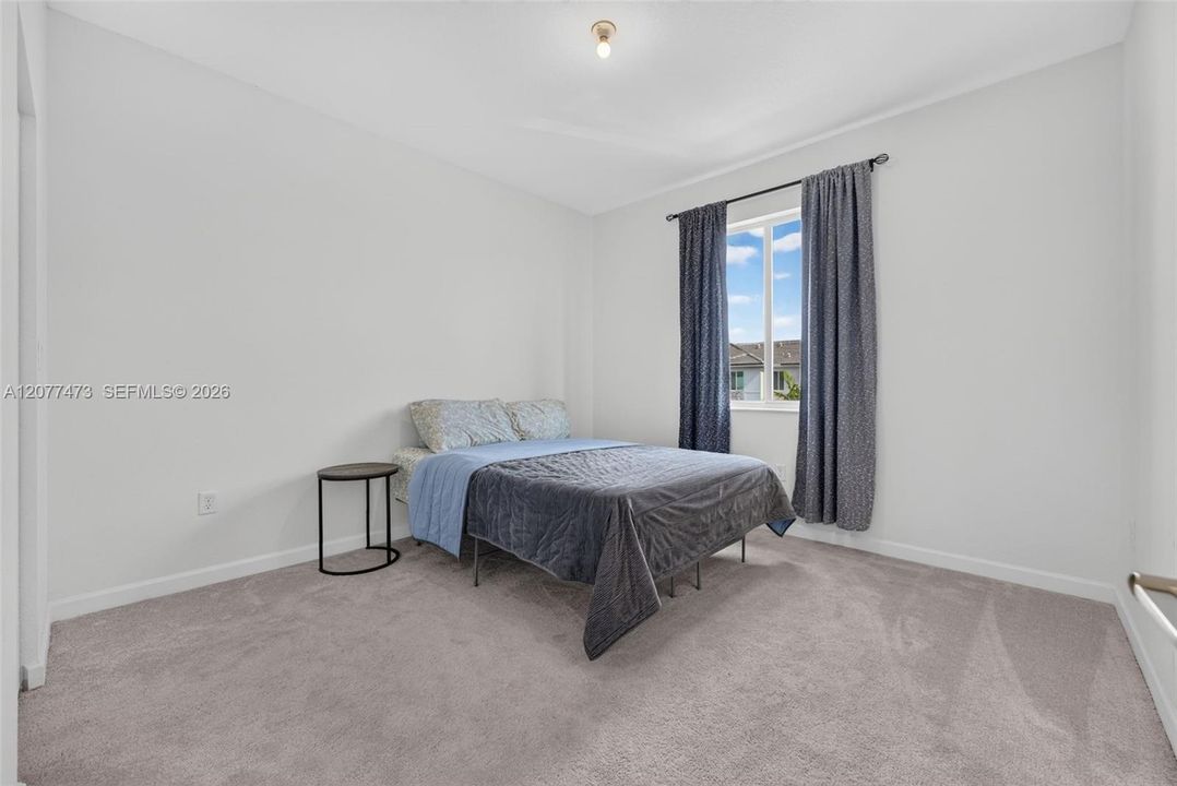 For Sale: $409,900 (3 beds, 2 baths, 1694 Square Feet)