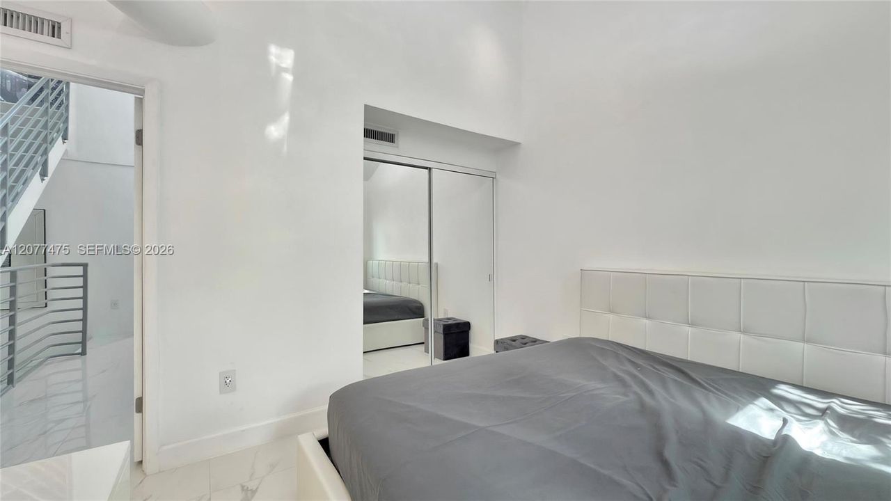 En Renta: $5,900 (2 camas, 2 baños, 1381 Pies cuadrados)