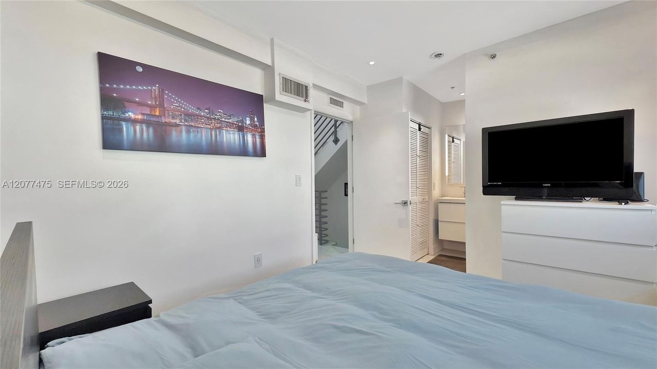 En Renta: $5,900 (2 camas, 2 baños, 1381 Pies cuadrados)