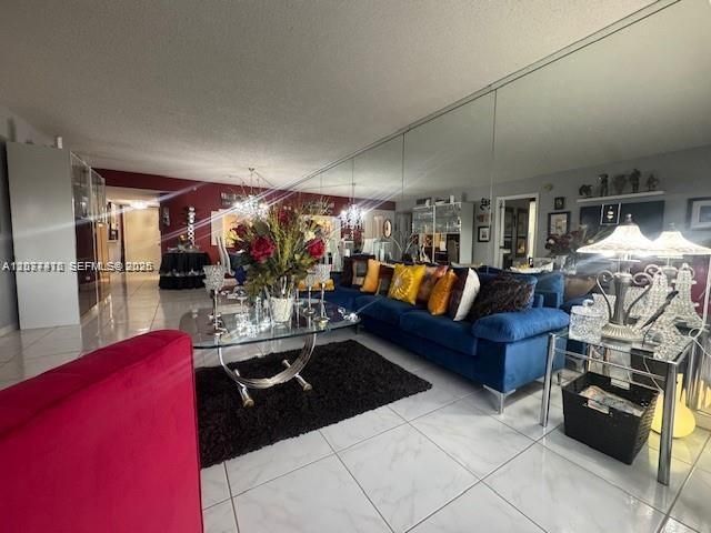 En Venta: $100,000 (2 camas, 2 baños, 1260 Pies cuadrados)