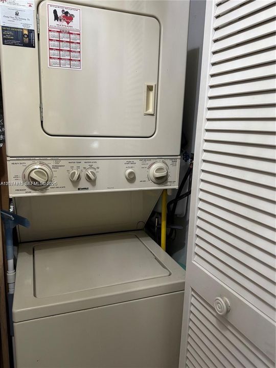 En Venta: $100,000 (2 camas, 2 baños, 1260 Pies cuadrados)
