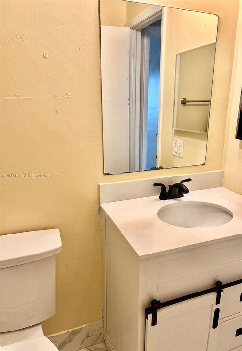 En Renta: $2,490 (3 camas, 2 baños, 1288 Pies cuadrados)