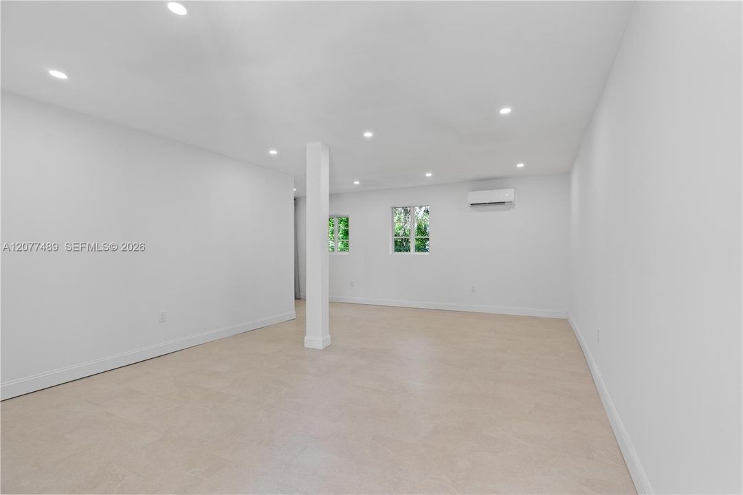 На продажу: $2,995,000 (5 спален, 3 ванн, 2855 Квадратных фут)