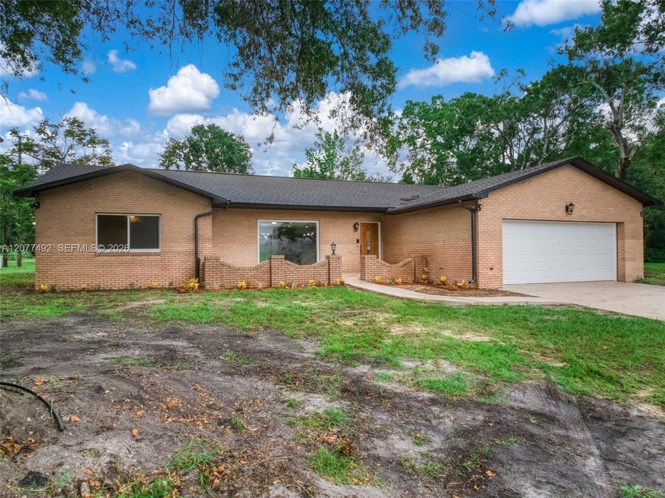 En Venta: $429,000 (3 camas, 2 baños, 0 Pies cuadrados)