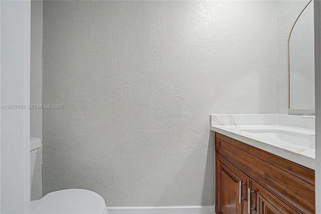 En Venta: $429,000 (3 camas, 2 baños, 0 Pies cuadrados)