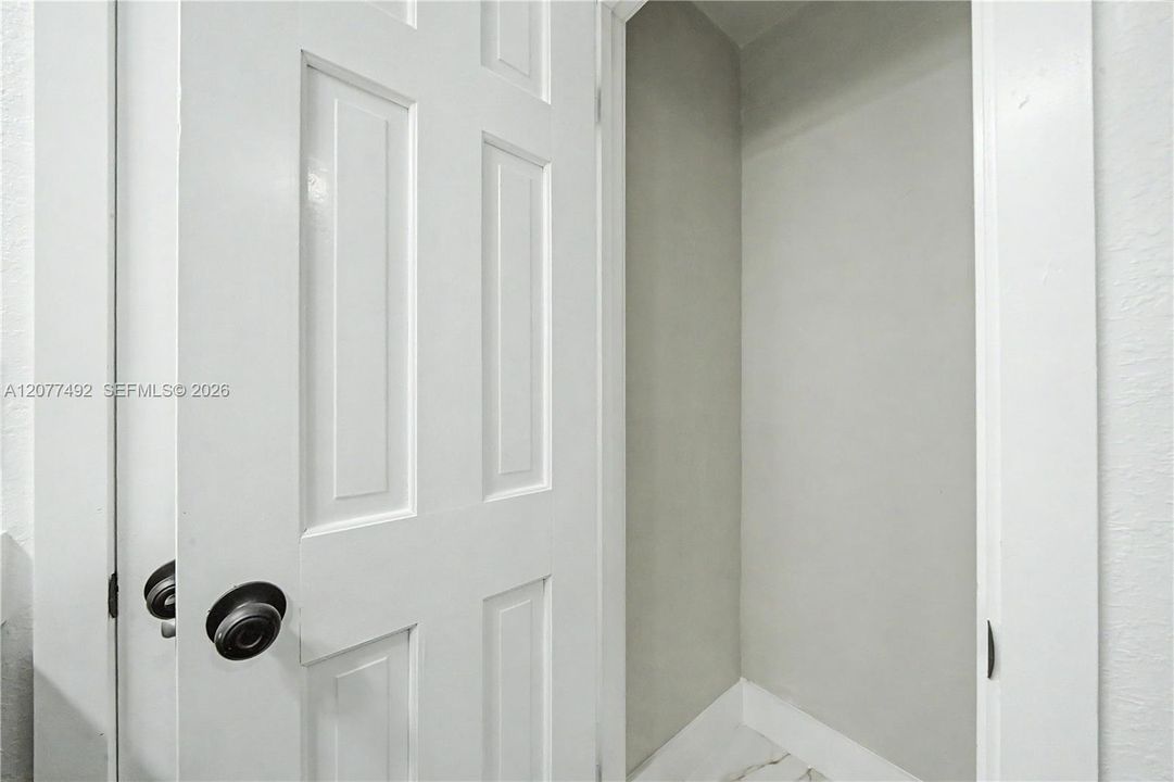 En Venta: $429,000 (3 camas, 2 baños, 0 Pies cuadrados)