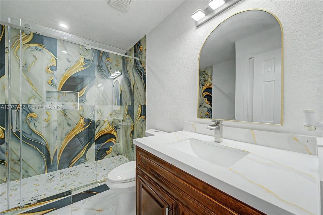 En Venta: $429,000 (3 camas, 2 baños, 0 Pies cuadrados)