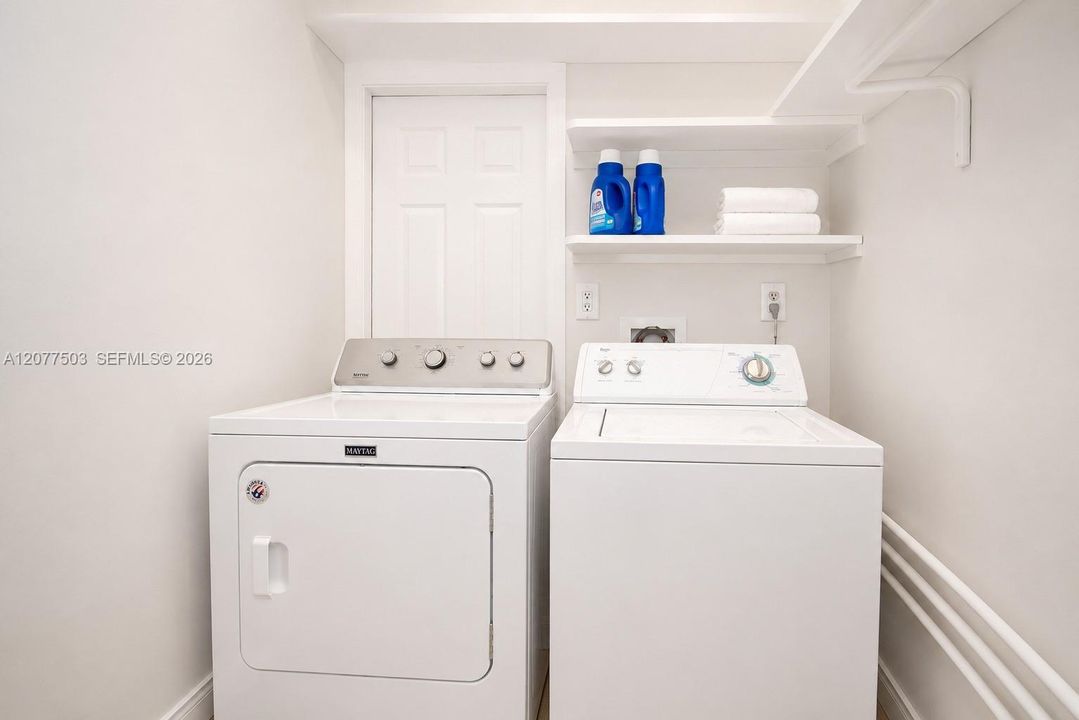For Rent: $6,990 (3 beds, 2 baths, 2070 Square Feet)