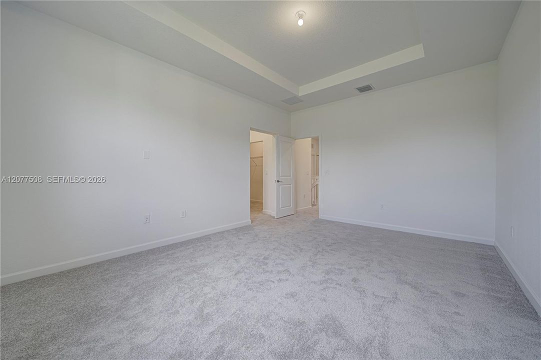 En Venta: $629,000 (4 camas, 3 baños, 1853 Pies cuadrados)