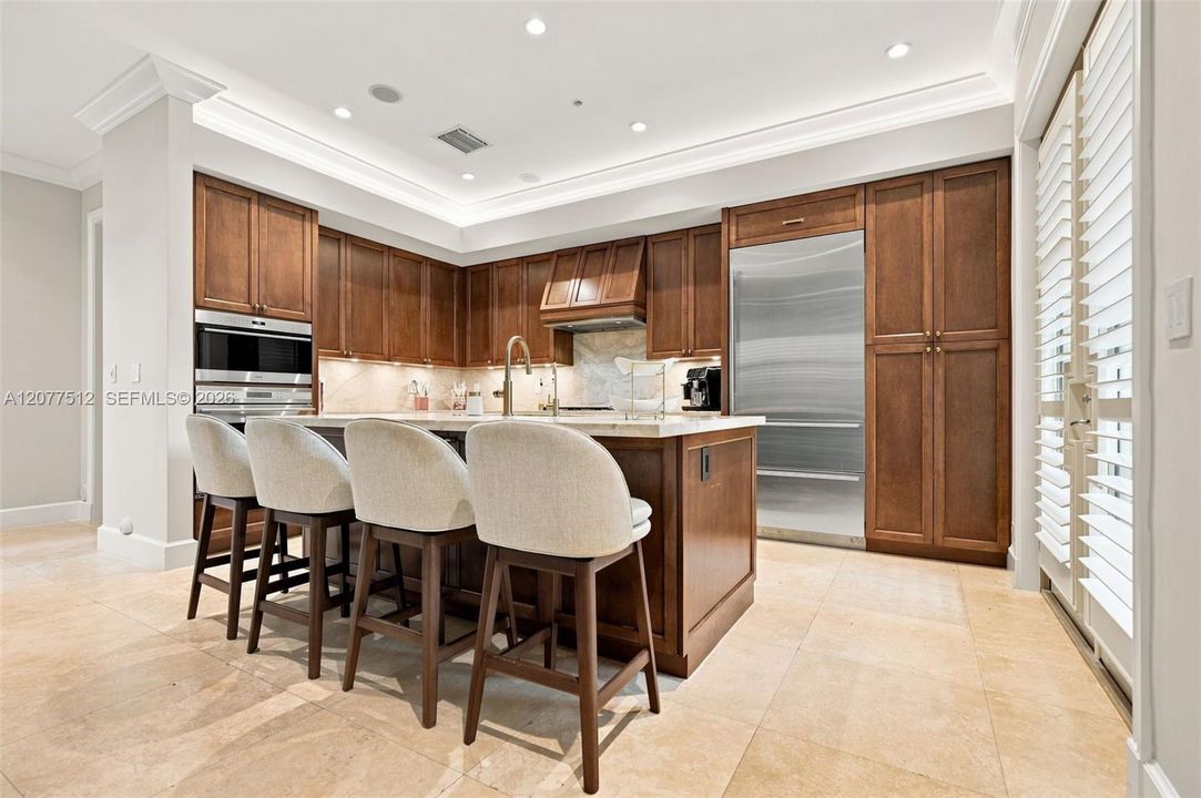 For Rent: $18,000 (3 beds, 4 baths, 3104 Square Feet)