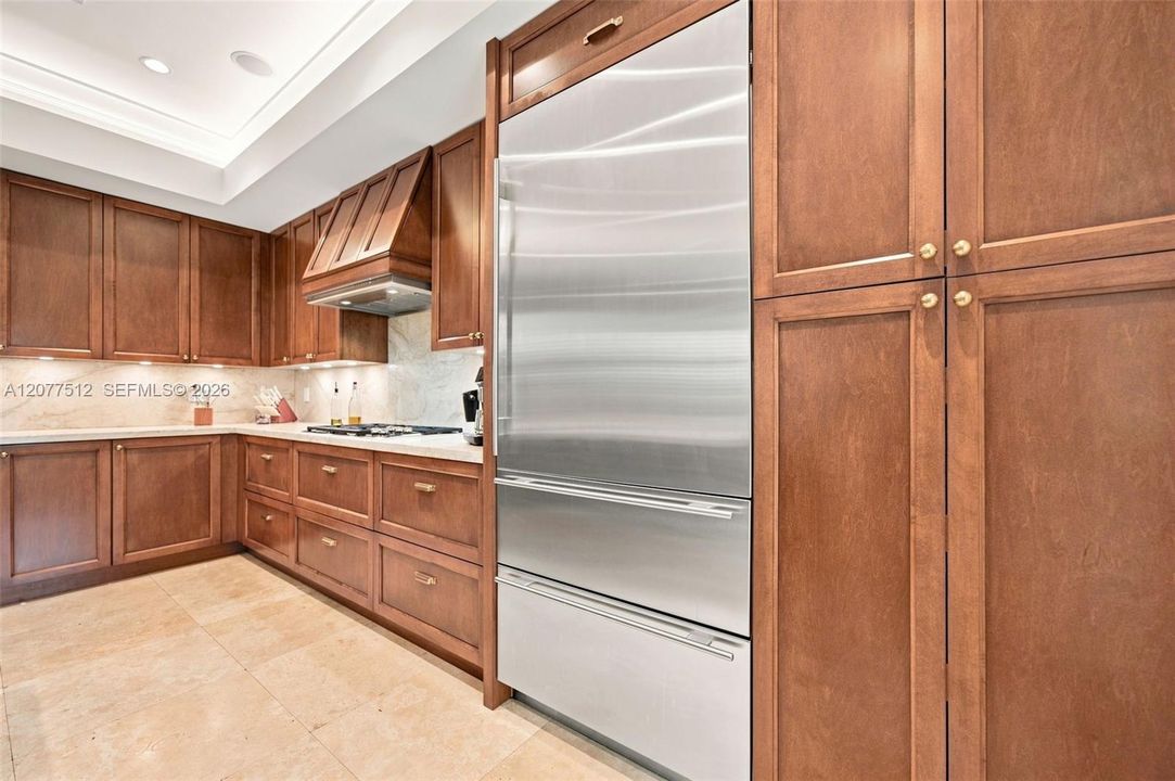 For Rent: $18,000 (3 beds, 4 baths, 3104 Square Feet)