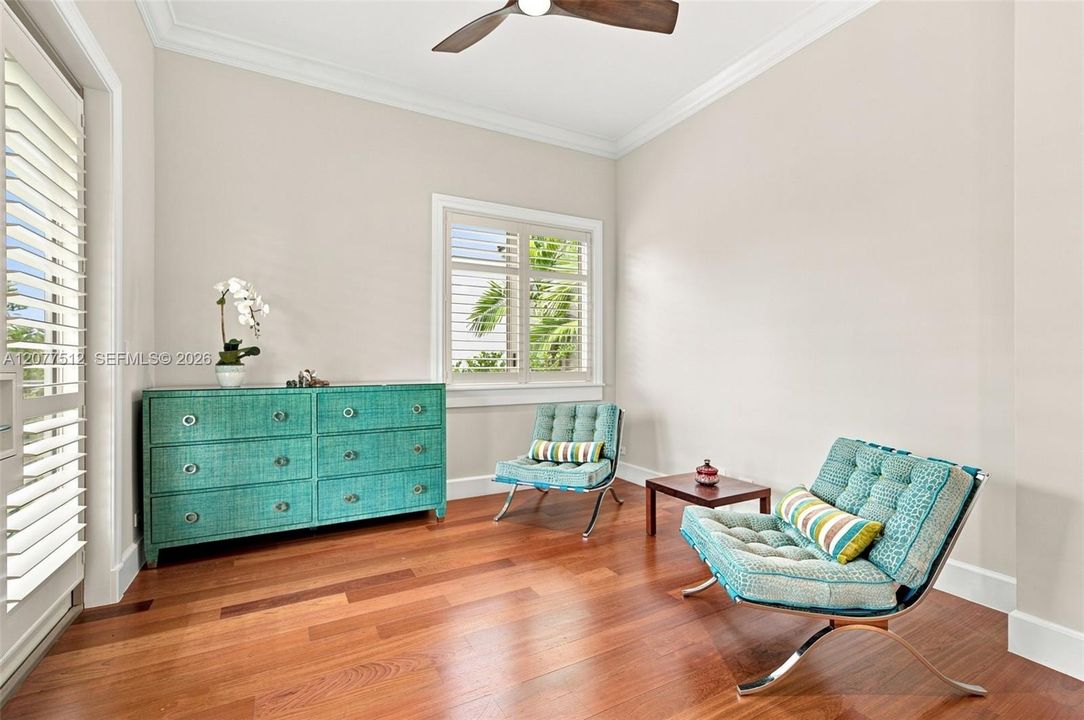 For Rent: $18,000 (3 beds, 4 baths, 3104 Square Feet)