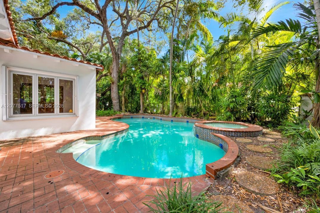 For Sale: $2,300,000 (0.24 acres)