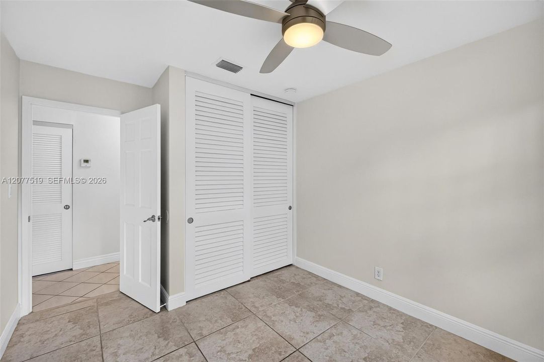 En Venta: $499,900 (3 camas, 2 baños, 1204 Pies cuadrados)