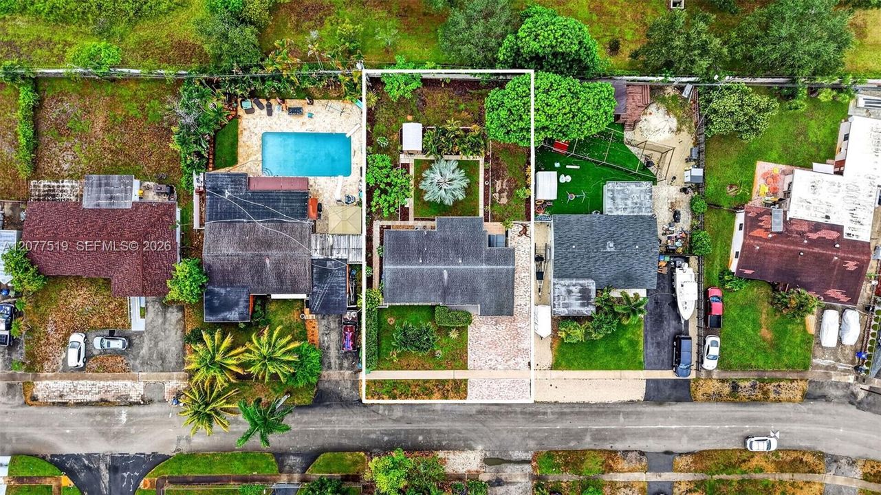 En Venta: $499,900 (3 camas, 2 baños, 1204 Pies cuadrados)