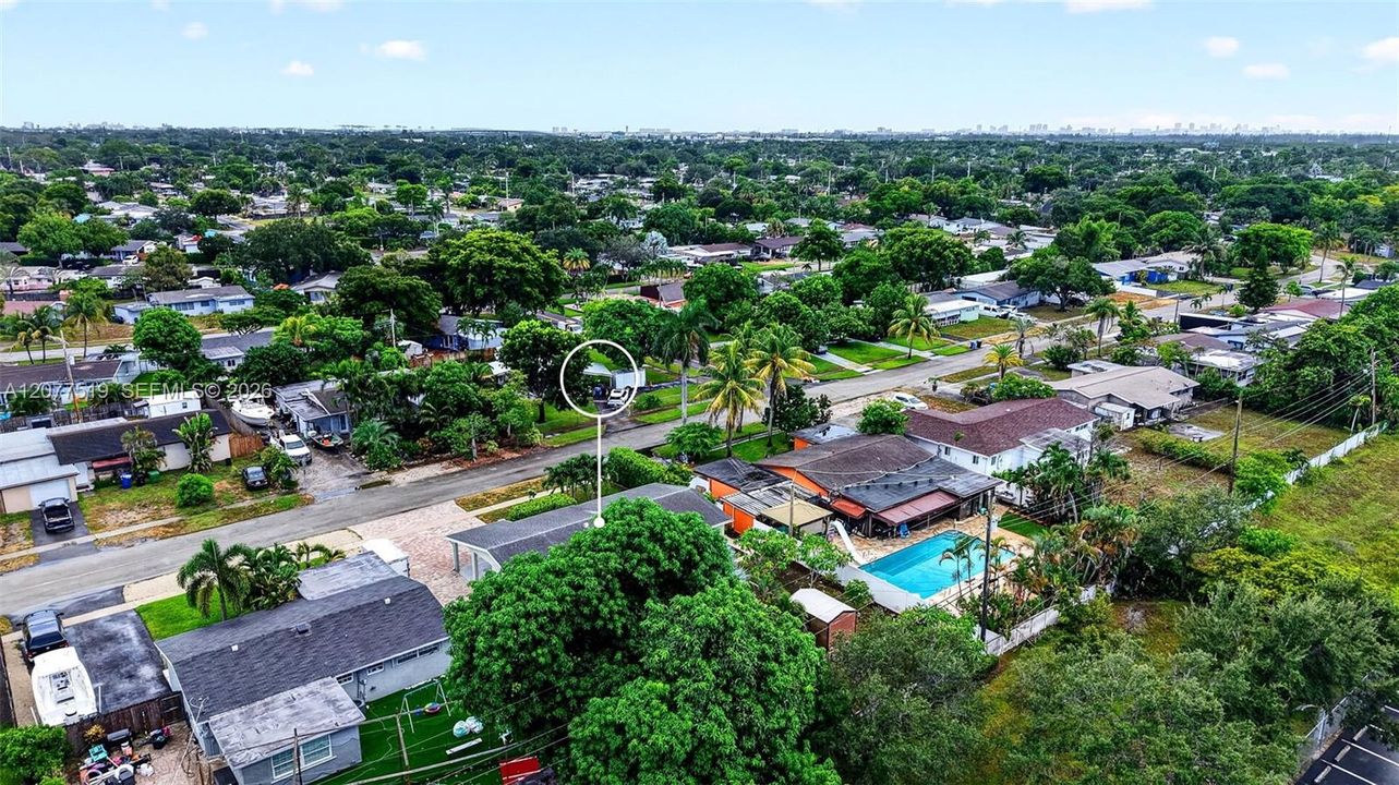 En Venta: $499,900 (3 camas, 2 baños, 1204 Pies cuadrados)