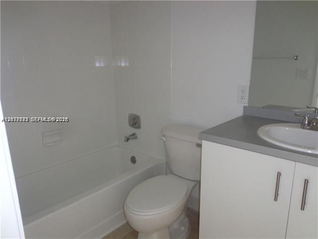 For Rent: $1,490 (1 beds, 1 baths, 785 Square Feet)