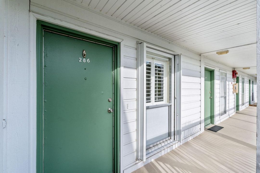 2-web-or-mls-A7403162