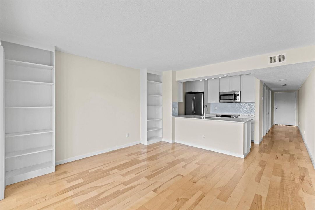 3-web-or-mls-A7403106