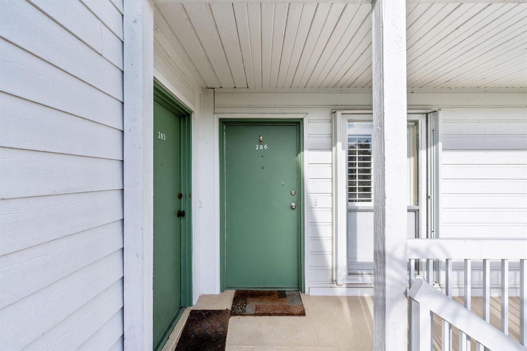 1-web-or-mls-A7403165