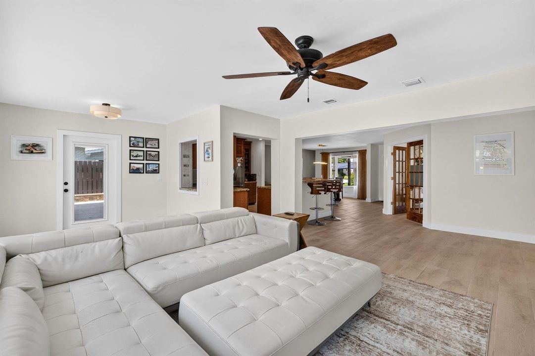 16-web-or-mls-699A2870
