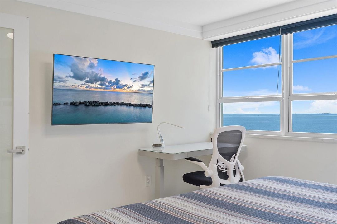3430 Galt Ocean Dr apt 808_034