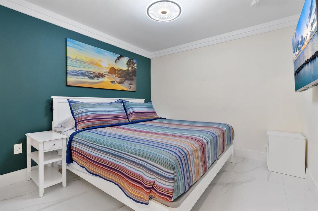 3430 Galt Ocean Dr apt 808_037