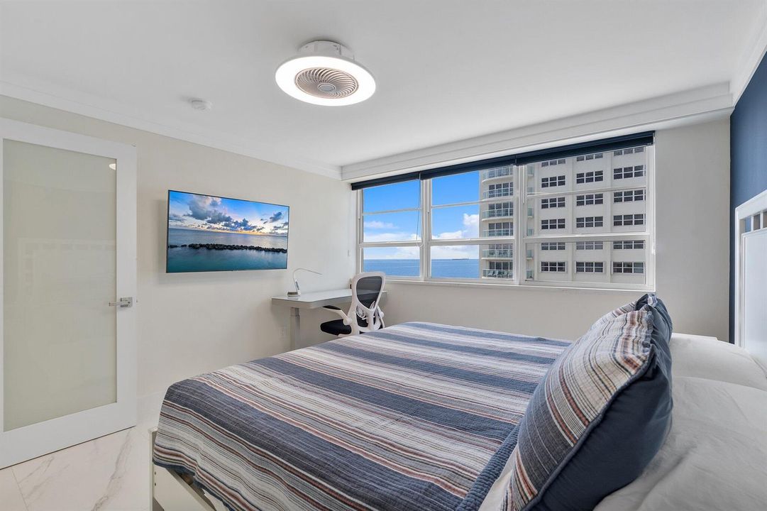 3430 Galt Ocean Dr apt 808_033
