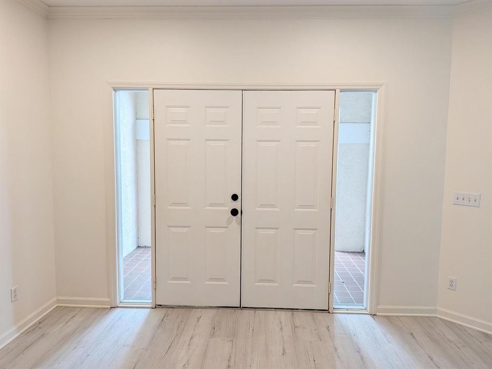 17160