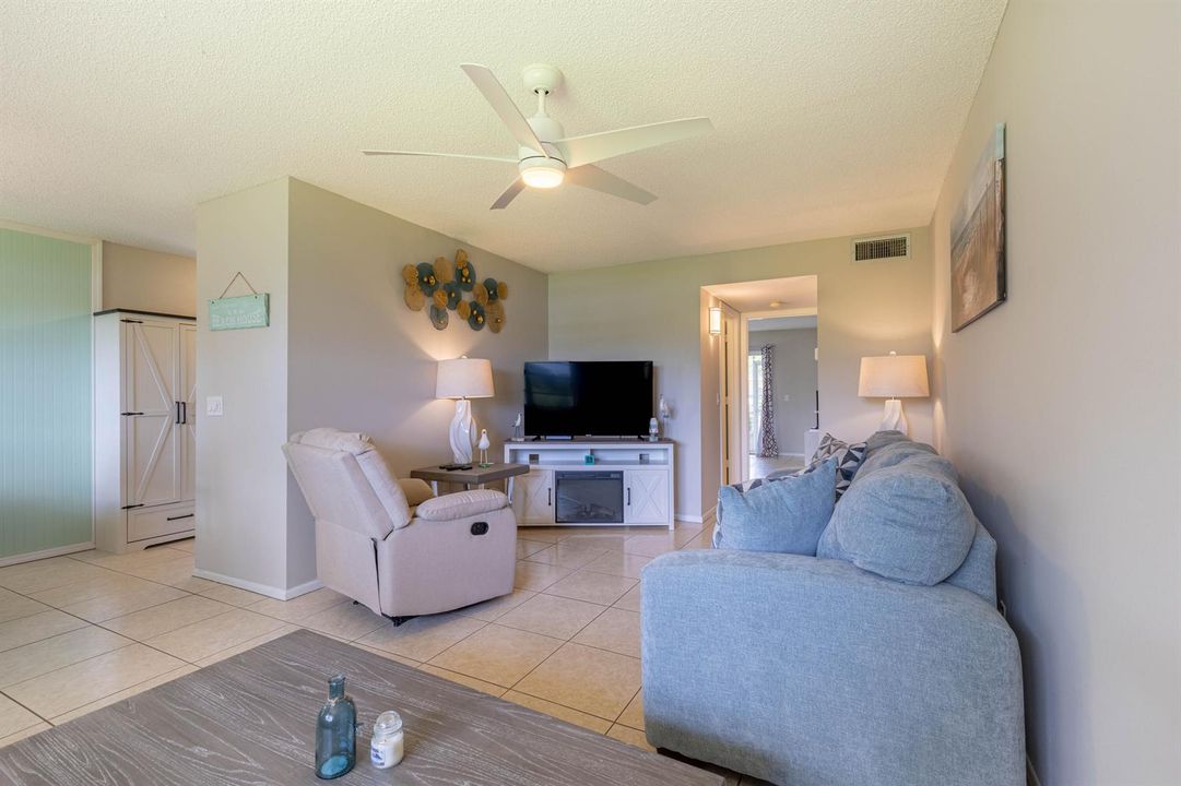 36_Vista_gardens_Trail_#_103_Vero_Beach_