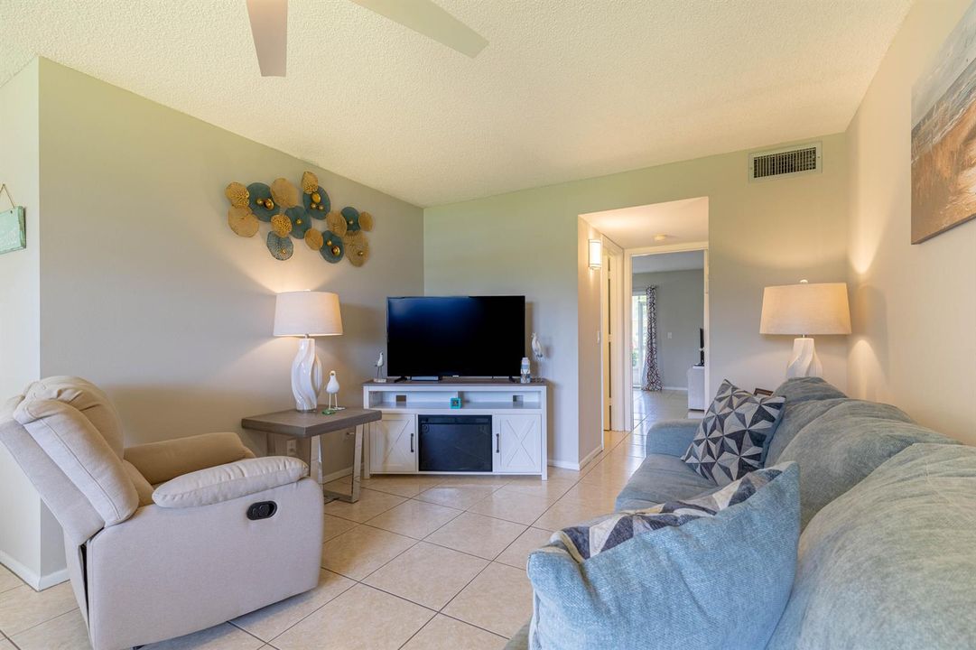 36_Vista_gardens_Trail_#_103_Vero_Beach_