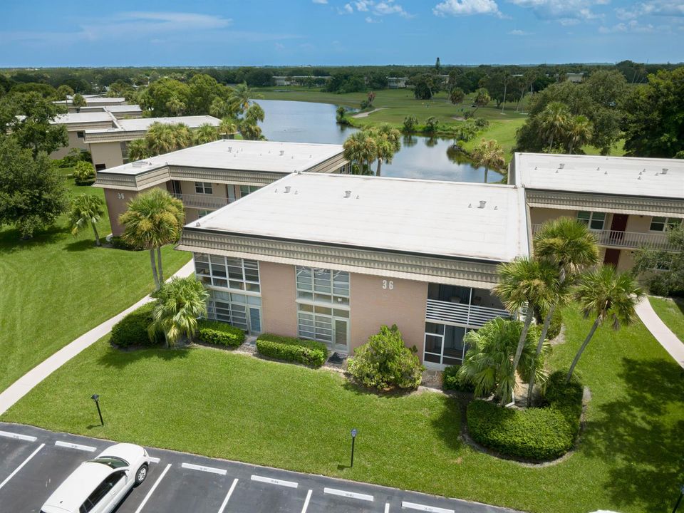 36_Vista_gardens_Trail_#_103_Vero_Beach_